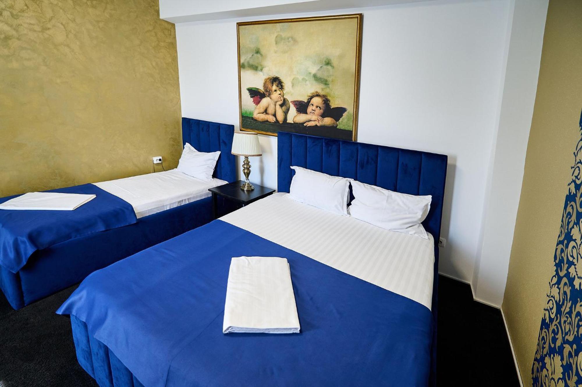 Galaţi Hotel Evianne Boutique מראה חיצוני תמונה